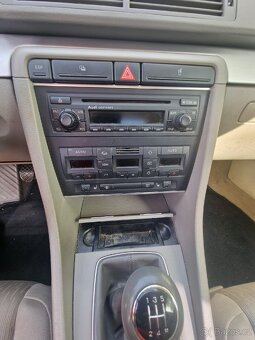 Audi A4 1.6 benzin 2006 - 18