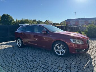 Volvo V60 2.4D PLUG-IN HYBRID AWD 4x4 SUMMUM - 18