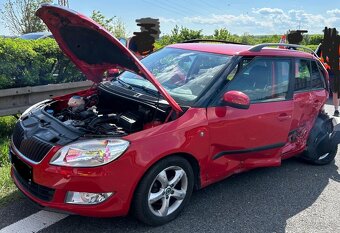 Škoda Fabia II 1,2 TSI, 63 kw - 11/2012 - 18
