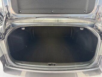 Kia Magentis 2,0 PŮVOD ČR,2.SADA KOL - 18