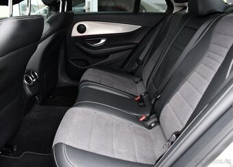 Mercedes-Benz Třídy E 220d 4M NEZ.TOP LED TAŽNÉ - 18