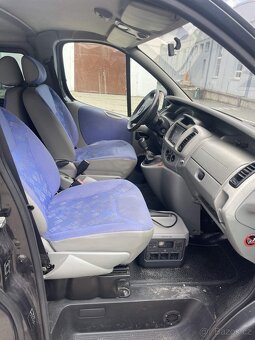 Opel Vivaro Life Westfalia - WEBASTO -- SPANÍ - stoleček - 18