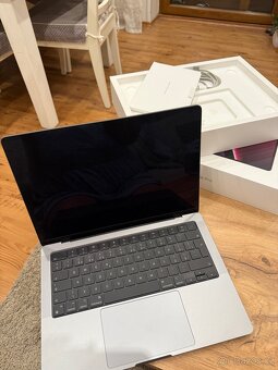 Apple MacBook Pro 14" / M2 Pro / 16GB / 512GB (2023) - 18