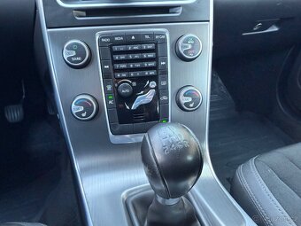 Volvo S60 D5, manuál, BSR - 18
