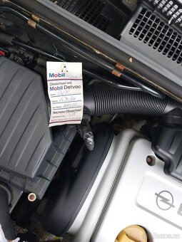 Opel Meriva 1,6i 74 kW - 18