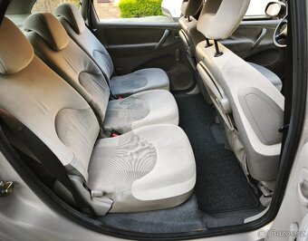 Citroen Xsara Picasso 1.6 benzín, rv 2005, najeto 152.900 km - 18