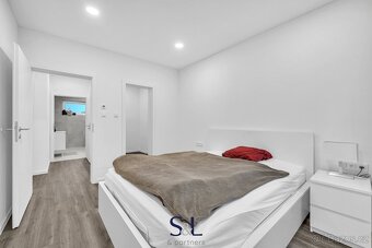 Prodej rodinné domy, 106 m² + dalších 108 m² v podkroví - Bř - 18