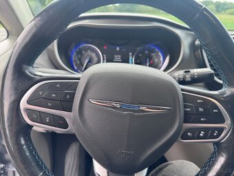 Chrysler Pacifica 3,6 L Adapt temp, New model 2021 - 18