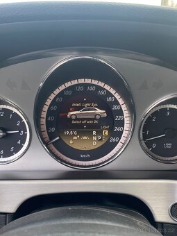 Mercedes Benz E 350 CDI 195KW W212 4Matic Airmatic - 18