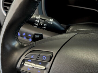 Hyundai Kona, EV STYLE  MOTOR 150KW BATERIE 64kWh RV.2021 - 18