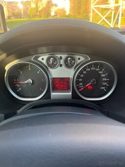 FORD KUGA 2.0 tdci 4x4 - 18