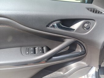 Zafira Tourer 2017, 1.6cdti, 7.místný, 166tkm - 18