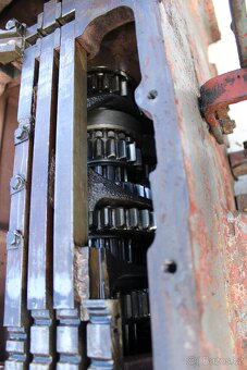 Zetor 6911 6711 5711 5511 4011 převodovka - 18