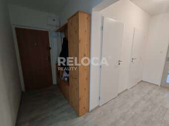 Byt 3+1, 69m2, lodžie, sklep, Praha - Háje, ul. Štichova - 18