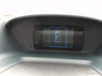 Ford C-MAX 1,6 16V PDC,vyhřív.sklo+sedačky,poSTK - 18