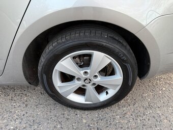 Octavia combi 3 1.4 tsi 103 kw elegance krásný stav - 18