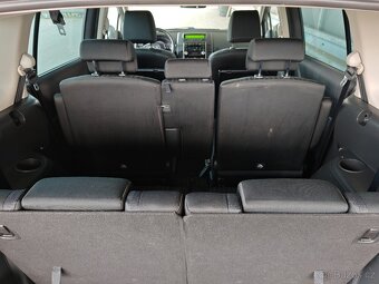Mazda 5 2.0i 107kW 7 MÍST 2010 - 18