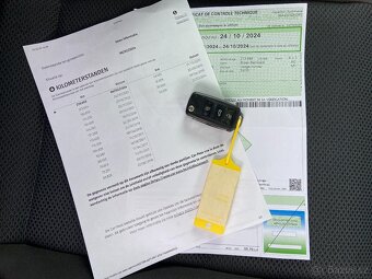 VW Touran 1.6 TDi Navigace,Climatronic - 18