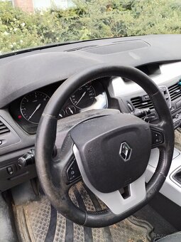 Renault Laguna III - 18
