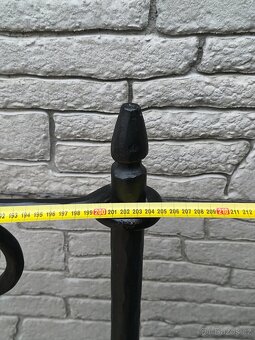 Prodám kovanou postel + Matrace Tencel 180cm x 200cm - 18