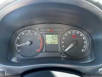 ŠKODA FABIA 1.4 16V - 1. Majitel - 18