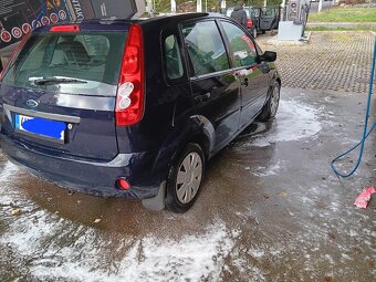 Ford fiesta - 18