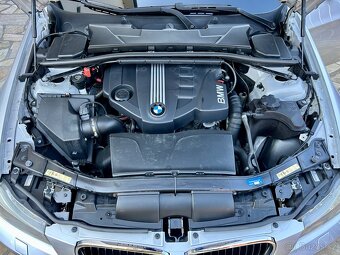 BMW Řada 3,  318D 105KW M-PAKET KŮŽE Bi-Xenon 2 x Kola - 18