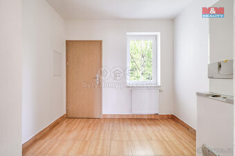Prodej bytu 3+1, 124 m², Turnov, ul. Nádražní - 18