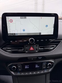 Hyundai i30 combi, 1.6 Crdi MildHybrid Style,Automat, ČR,DPH - 18