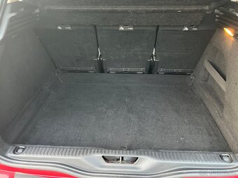 Citroën C4 Picasso, 1.6 benzín, 88kW, 169 tis. najeto - 18