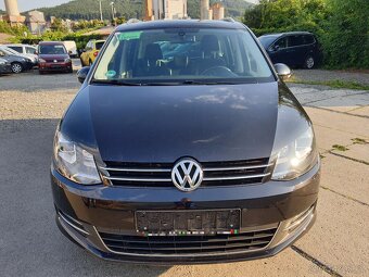 Sharan 4x4 manuál 7 míst 2.0TD, alcantara, park pilot, 2 maj - 18