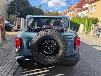 Ford Bronco 2023 2.7 EcoBoost V6 Turbo Black Diamond - 18