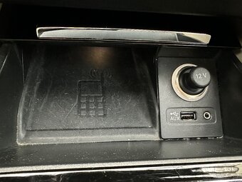 Škoda Superb 2,0 TDI 110 KW DSG L&k - 18