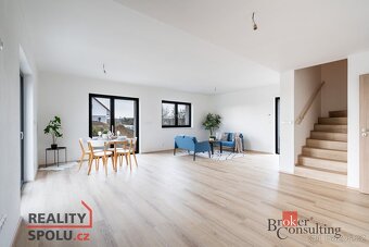 Prodej, domy/rodinný, 164.8 m2, Lovčice, Hradec Králové [ID  - 18