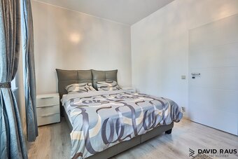 Rodinný dům v lukrativní lokalitě Brno–Pisárky se zahradou ( - 18