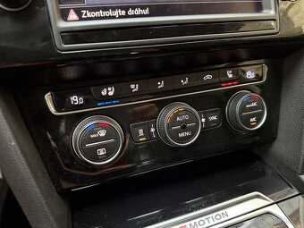 VOLKSWAGEN PASSAT 2.0TDI 176kW 4x4 • VIRTUAL • HUD • FULL - 18