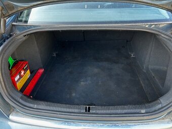 Audi A6 2.8 quattro, 2009, xenony, tempomat, manuál - 18