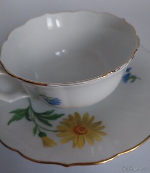 Starožitný porcelánový šálek Míšeň - Meissen - 18