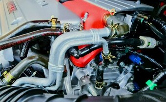 Prodám Honda Civic Type R FN2 - top stav - 18