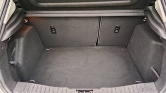 Ford Focus 1.5TDCi 88kW, 3/2017, NAVIGACE, VYHŘ.ČELNÍ OKNO - 18