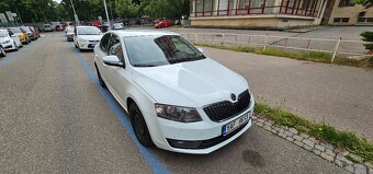 Škoda Octavia, 1.6 TDI - servisováno - 18