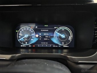 Prodám plug-in Kia Sorento 1.6 T-GDI PHEV 4x4 TOP, 195 kW - 18
