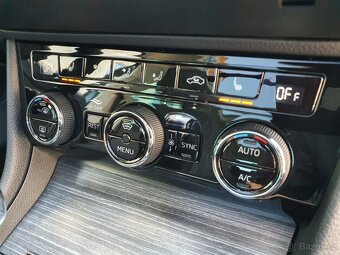 Škoda Superb 3 Combi Style 2.0TDI 147kW Matrix Ambient ACC - 18