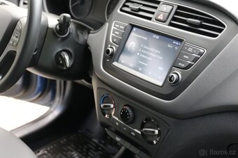Hyundai i20 1.3 1.Majitel ČR, serv.knížka 41000KM - 18