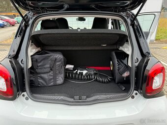 SMART FORFOUR EQ ELEKTRO 2019 - 18