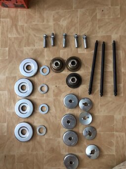 Ventily zdvihátka ventilů vodítka vačka rozvodova kola - 18