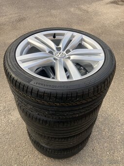 Vw R-line Alu r18,Kansas 235/40 18,letni pneu - 18