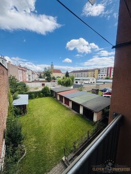 Pronájem zařízeného bytu 2+1 v Hradci Králové – Puškinova, 6 - 18