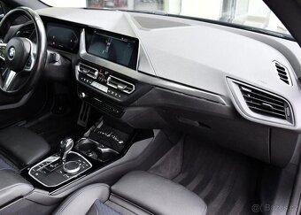 BMW Řada 2 218d M-SPORT HUD PANO ČR - 18