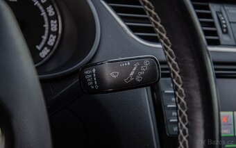 Škoda Octavia Combi 2.0 TDI DPF RS - 18